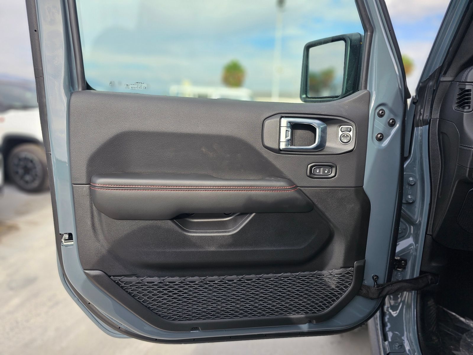 New 2026 Jeep Wrangler Unlimited Rubicon AWD/4WD image 24