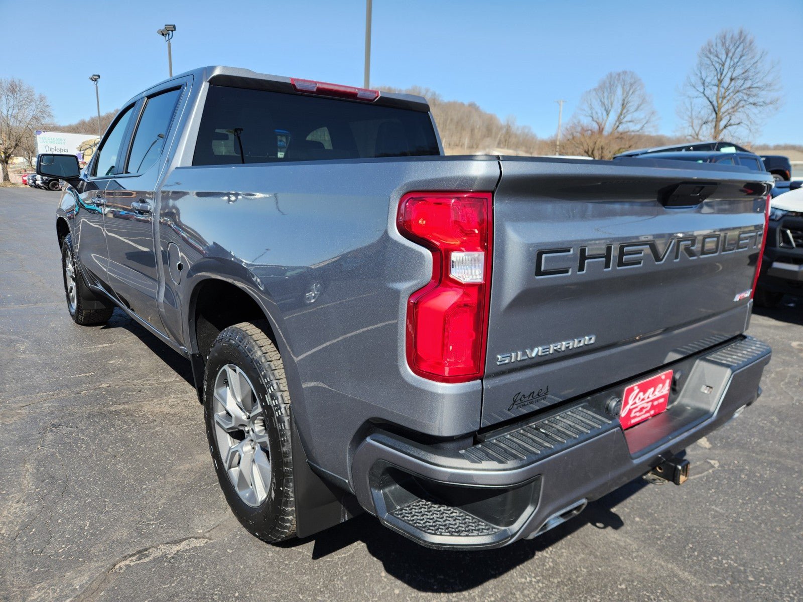 Used 2022 Chevrolet Silverado 1500 RST AWD/4WD image 3