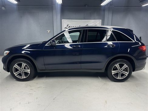 Used 2018 Mercedes-Benz GLC 300 4MATIC image 5