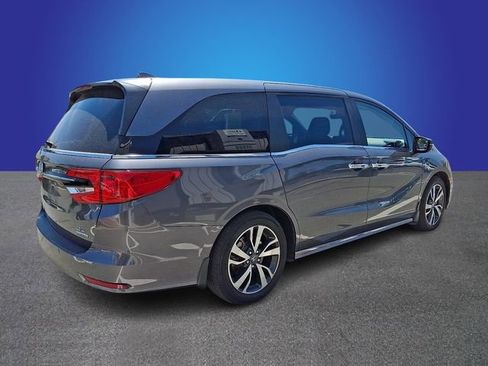 Used 2023 Honda Odyssey Touring image 4
