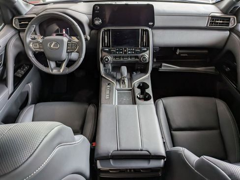 New 2025 Lexus LX 700h Luxury w/ Appearance Package AWD/4WD image 28