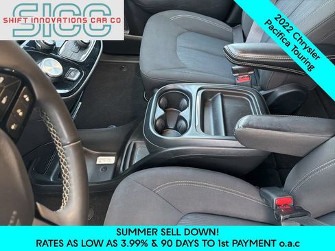 Used 2022 Chrysler Pacifica Touring FWD image 20