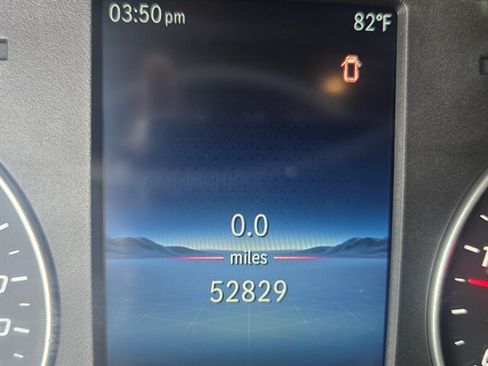 Used 2025 Mercedes-Benz Sprinter 2500 image 14