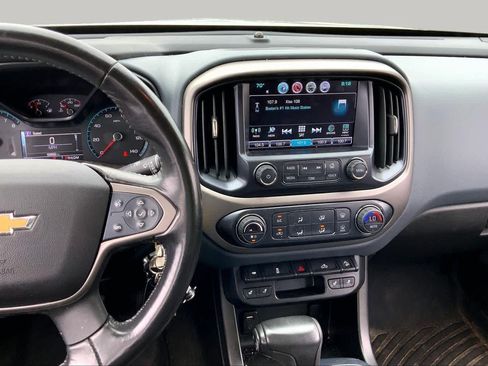 Used 2016 Chevrolet Colorado Z71 AWD/4WD image 7