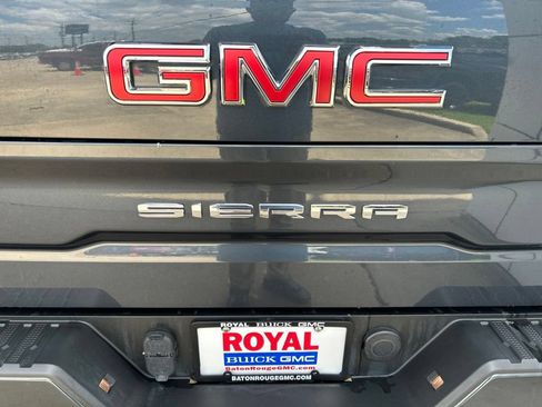 Used 2022 GMC Sierra 1500 AT4 w/ AT4 Preferred Package AWD/4WD image 33