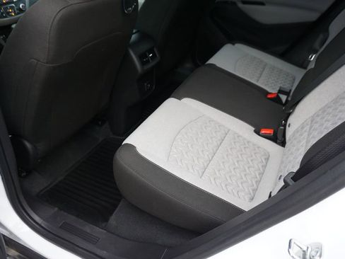 Used 2024 Chevrolet Equinox LS w/ LS Convenience Package FWD image 25