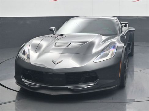 Used 2019 Chevrolet Corvette Z06 image 4