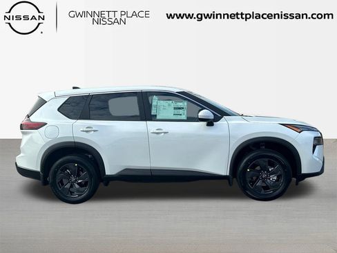 New 2026 Nissan Rogue SV image 4