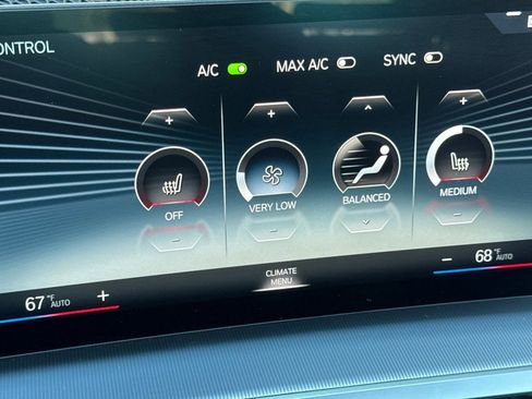 Used 2023 BMW i4 eDrive35 w/ Premium Package image 23