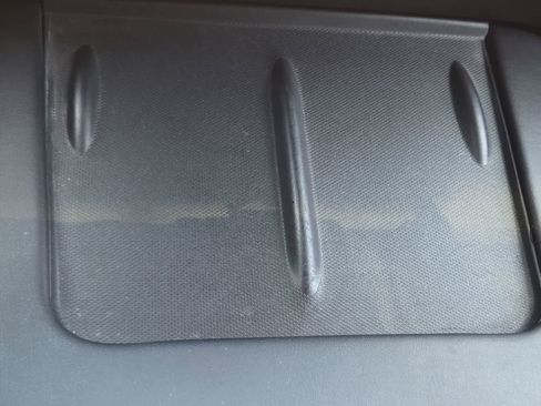 Used 2022 Tesla Model Y Performance image 33