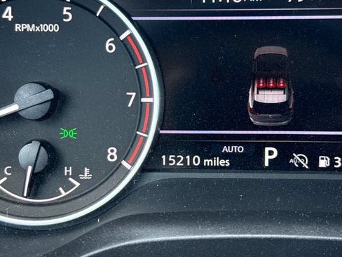 Certified 2025 Nissan Rogue SV AWD/4WD image 23