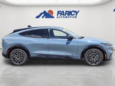 Used 2024 Ford Mustang Mach-E Premium AWD/4WD image 4