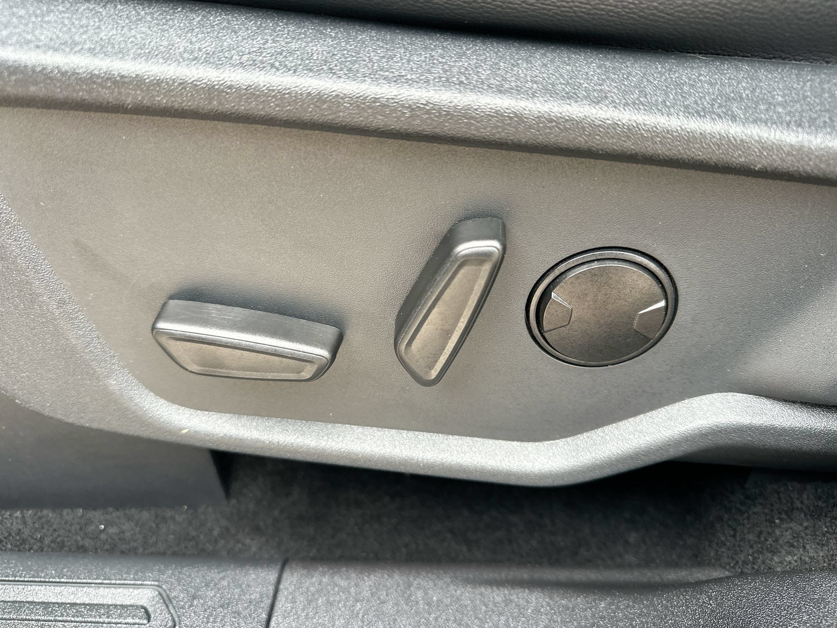 Used 2024 Ford Bronco Wildtrak AWD/4WD image 12