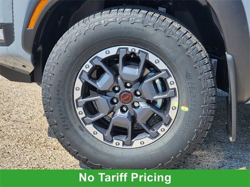 New 2026 Nissan Frontier PRO-4X w/ Pro-4x Convenience Package image 7