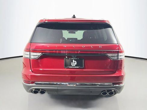 Used 2026 Lincoln Aviator 2WD image 6