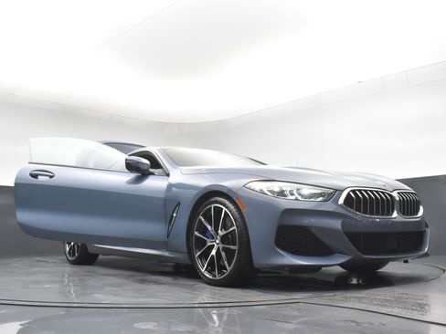 Used 2022 BMW 840i xDrive Coupe image 31