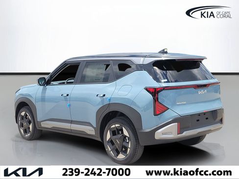 New 2027 Kia Seltos S AWD/4WD image 4