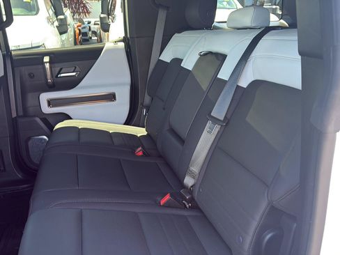 Used 2025 GMC Hummer EV 3X AWD/4WD image 27