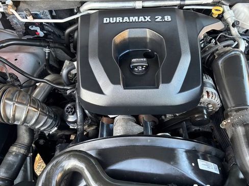 Used 2021 Chevrolet Colorado ZR2 image 30