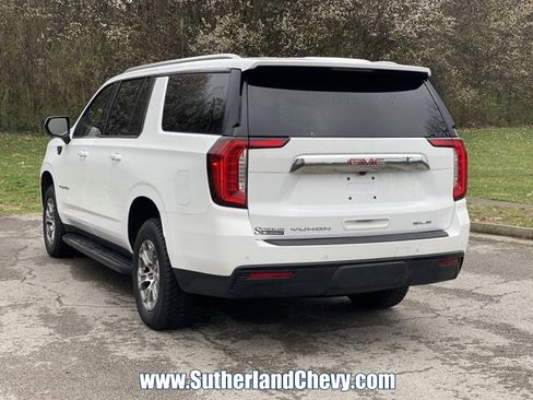Used 2024 GMC Yukon XL SLE image 5