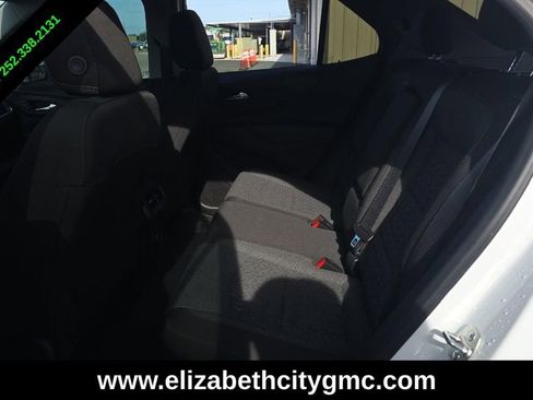 Used 2024 Chevrolet Equinox LT FWD image 7