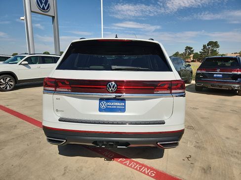 New 2026 Volkswagen Atlas SE FWD image 6