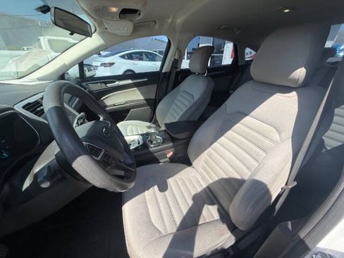 Used 2015 Ford Fusion S FWD image 15