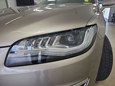 Used 2018 Lincoln MKZ Reserve w/ Climate Package AWD/4WD image 38