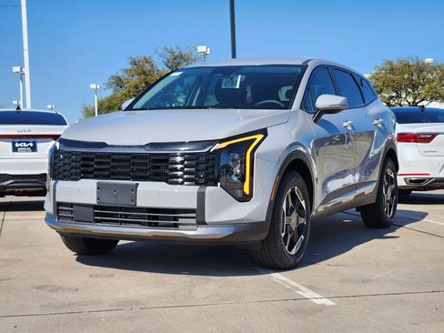 New 2026 Kia Sportage S AWD/4WD image 2