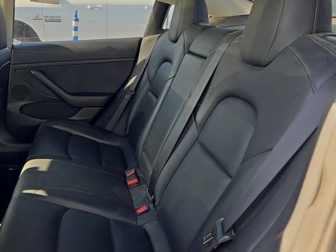 Used 2022 Tesla Model 3 Performance AWD/4WD image 2