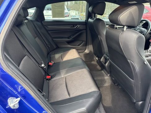 Used 2022 Honda Accord Sport image 12