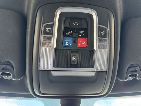 Used 2019 RAM 2500 Laramie image 13