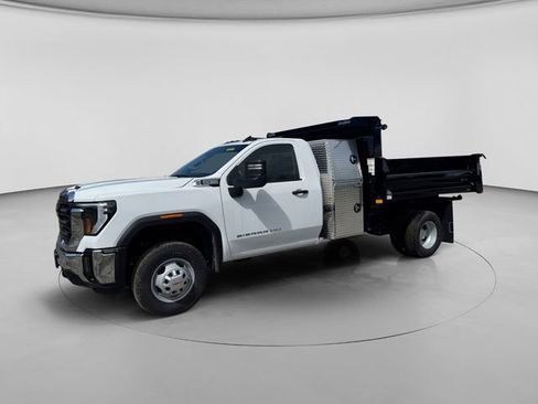 New 2026 GMC Sierra 3500 Pro w/ Convenience Package AWD/4WD image 2