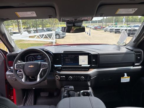 New 2026 Chevrolet Silverado 1500 LT w/ Z71 Off-Road Package AWD/4WD image 49