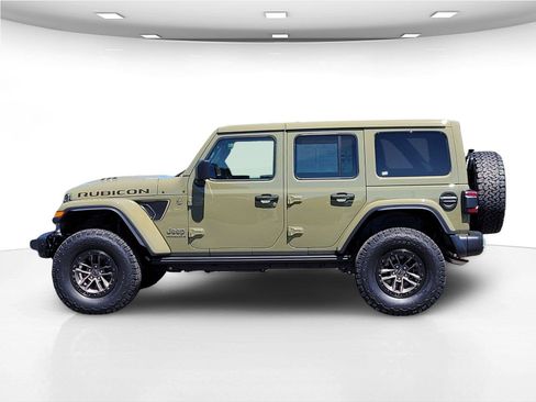 Used 2025 Jeep Wrangler Unlimited Rubicon 392 AWD/4WD image 10