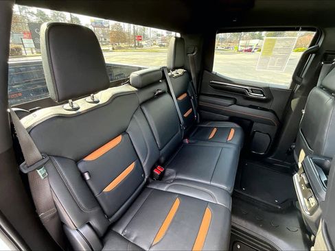 Used 2023 GMC Sierra 1500 AT4 image 20