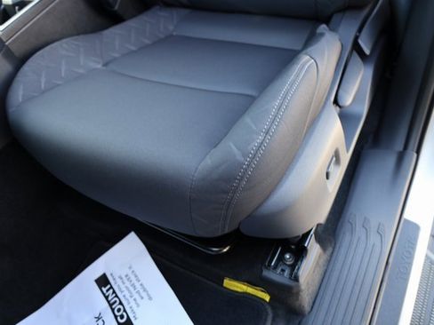 New 2025 Toyota Tacoma SR5 image 15