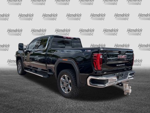 Used 2025 GMC Sierra 2500 SLT w/ SLT Premium Package AWD/4WD image 8