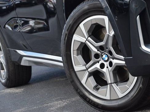 Used 2025 BMW X1 xDrive28i image 12