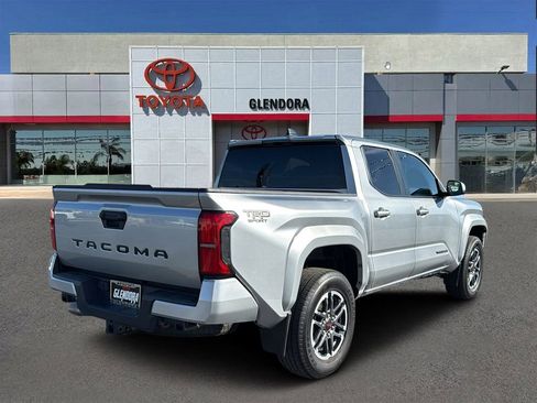 Certified 2024 Toyota Tacoma TRD Sport image 3