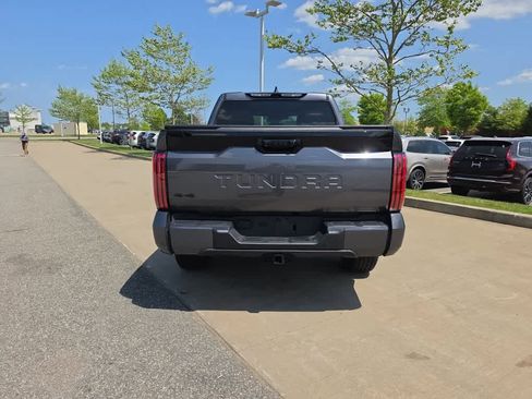 Used 2023 Toyota Tundra Platinum AWD/4WD image 5