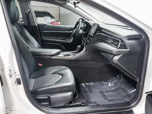 Certified 2023 Toyota Camry SE image 17