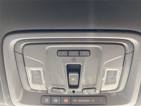 Used 2024 Chevrolet Silverado 1500 High Country w/ Technology Package image 24