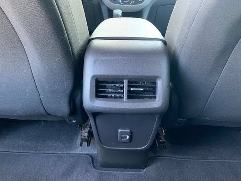 Used 2024 Chevrolet Equinox LS w/ Sport Edition FWD image 15