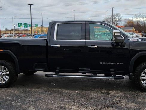 Used 2022 GMC Sierra 2500 Denali image 9