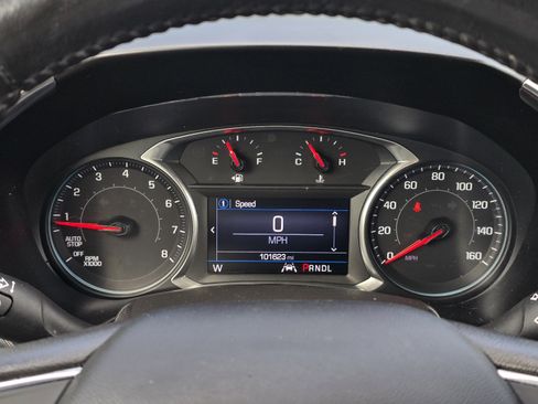 Used 2020 Chevrolet Equinox LT FWD image 17