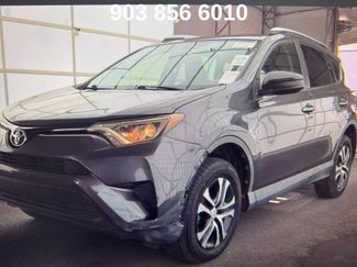 Used 2016 Toyota RAV4 LE video 1