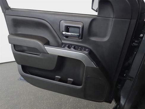 Used 2018 Chevrolet Silverado 1500 LT image 27