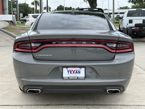 Used 2023 Dodge Charger SXT RWD image 6