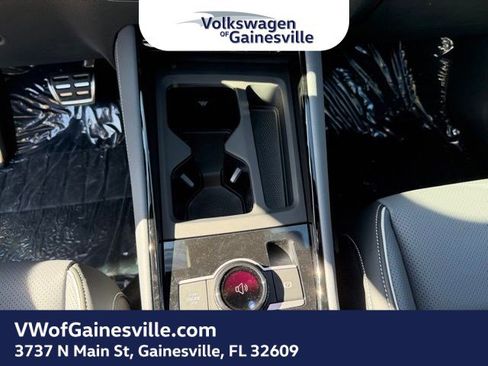 New 2026 Volkswagen Tiguan SEL R-Line image 22